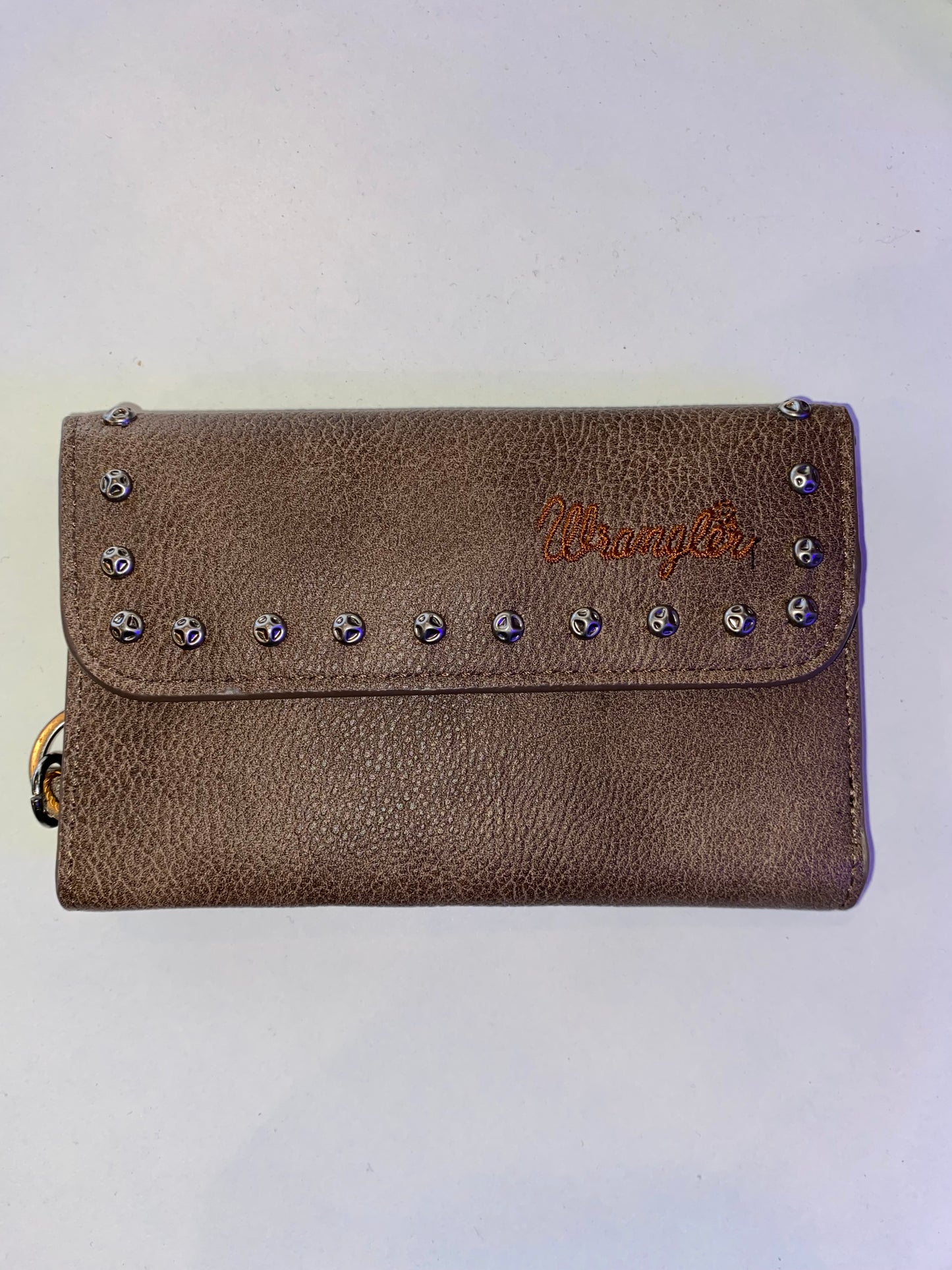 Wrangler Studded Accents Tri-Fold Key-Chain Wallet